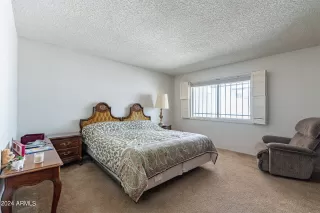 Photo #3: 6715801 Listing