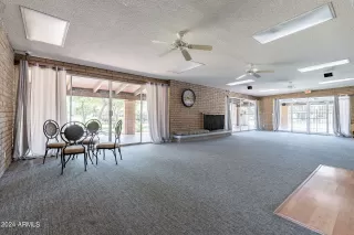 Photo #4: 6715801 Listing