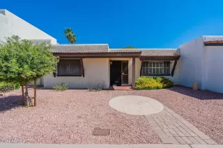 Photo #6: 6715801 Listing