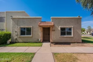 Photo #2: 6716013 Listing 