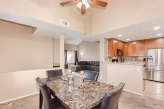 Photo #5: 6716016 Listing 