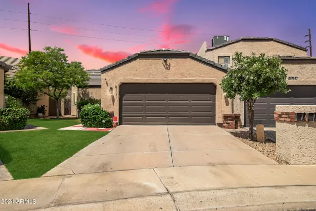 MLS: 6716020 Condo For Sale