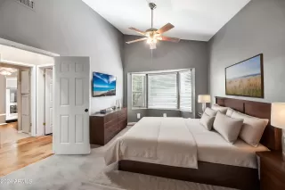 Photo #5: 6716020 Listing 