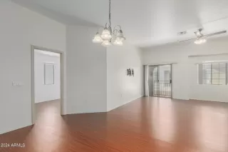 Photo #4: 6716234 Listing 