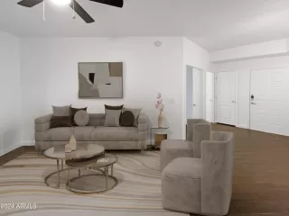 Photo #2: 6716290 Listing