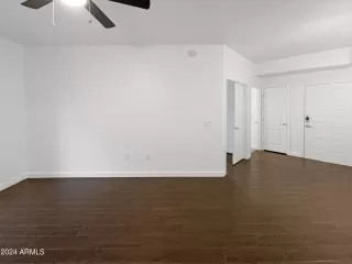 Photo #3: 6716290 Listing