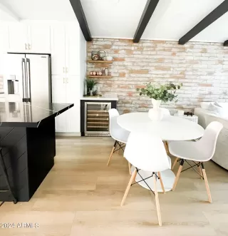 Photo #4: 6716329 Listing 