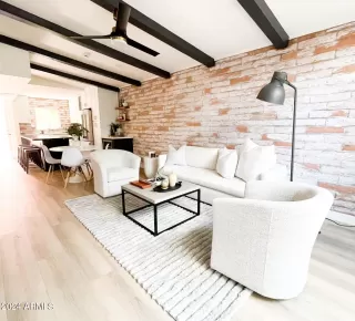 Photo #5: 6716329 Listing 