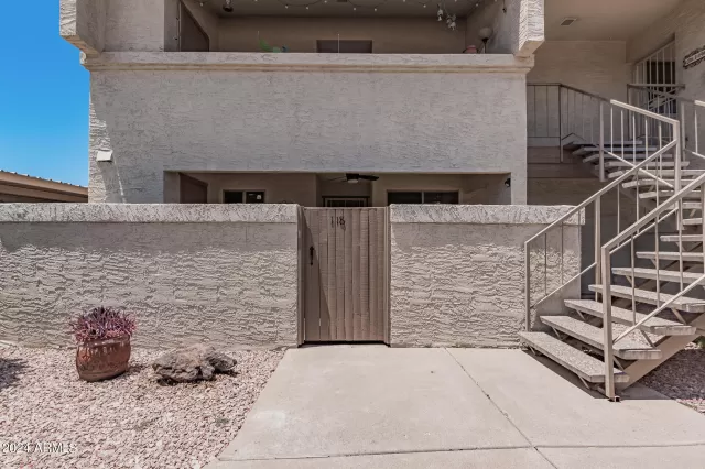 MLS: 6716508 Condo For Sale
