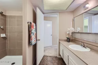 Photo #4: 6716530 Listing 