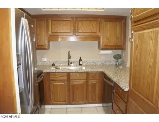 Photo #3: 6716571 Listing