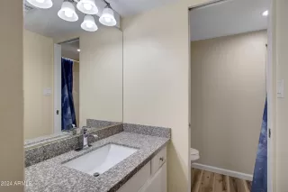 Photo #4: 6716603 Listing