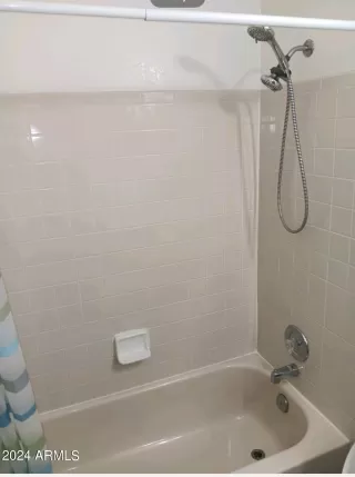 Photo #4: 6716644 Listing 