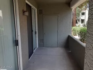 Photo #5: 6716675 Listing