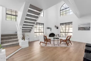 Photo #3: 6716814 Listing 