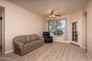 Photo #5: 6716869 Listing 