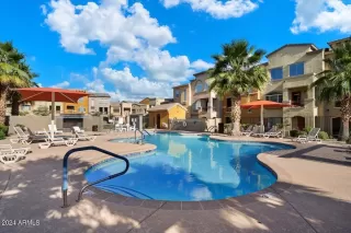 Photo #3: 6716893 Listing