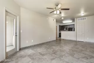 Photo #2: 6716932 Listing