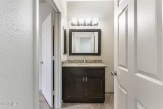 Photo #6: 6716932 Listing