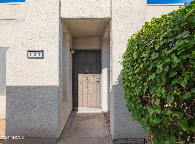 MLS: 6716954 Condo For Sale