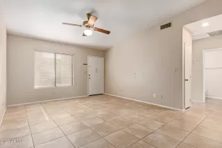 Photo #2: 6716954 Listing