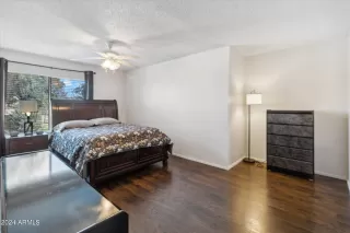 Photo #4: 6717064 Listing