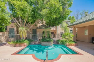 Photo #5: 6717084 Listing 