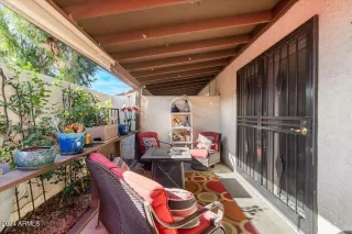 Photo #1: 6717302 Listing