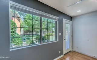 Photo #6: 6717389 Listing