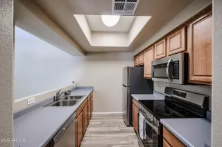 Photo #5: 6717485 Listing 