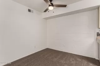 Photo #5: 6717852 Listing