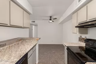 Photo #6: 6717852 Listing