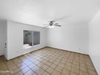 Photo #2: 6717866 Listing 