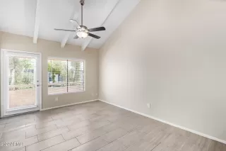 Photo #2: 6717878 Listing