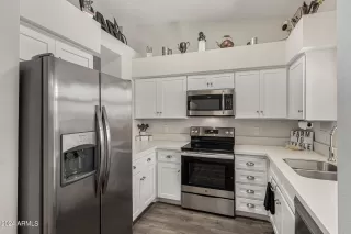 Photo #1: 6717914 Listing