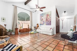 Photo #4: 6718030 Listing