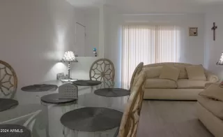 Photo #4: 6718257 Listing 