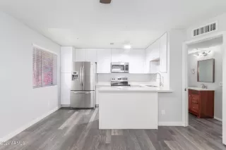 Photo #4: 6718313 Listing 