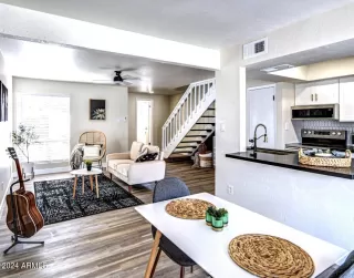 Photo #1: 6718370 Listing 