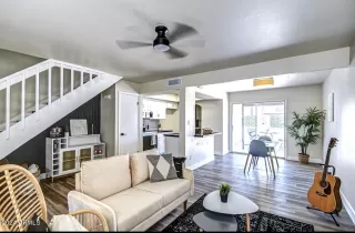 Photo #2: 6718370 Listing 