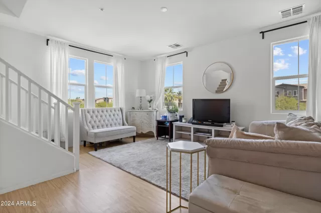 MLS: 6718377 Condo For Sale