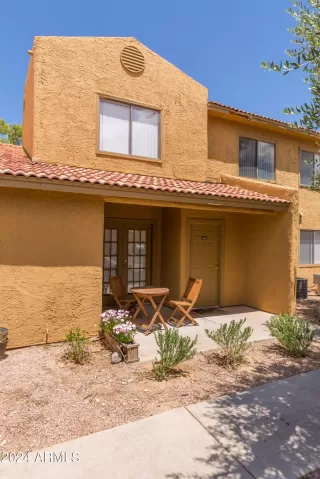 Photo #1: 6718493 Listing 