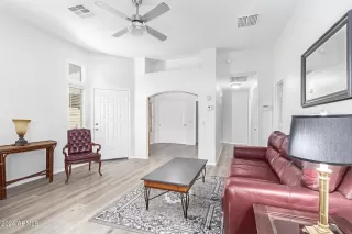 Photo #3: 6718509 Listing 