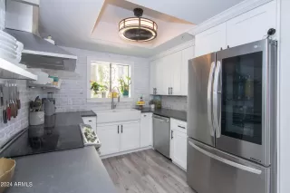 Photo #2: 6718515 Listing 