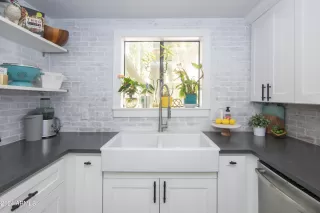 Photo #3: 6718515 Listing 