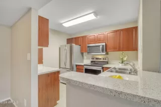 Photo #2: 6718516 Listing