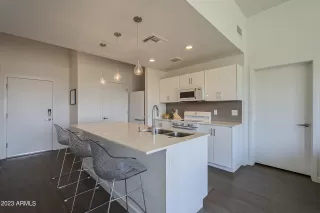 Photo #1: 6718561 Listing 