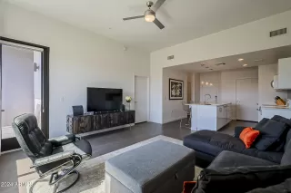 Photo #5: 6718561 Listing 