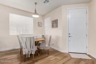 Photo #2: 6718583 Listing