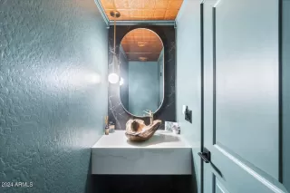 Photo #6: 6718626 Listing 